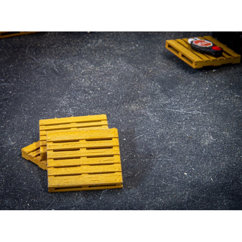 Wooden Pallets - TT:120 Scale (Pack of 10)