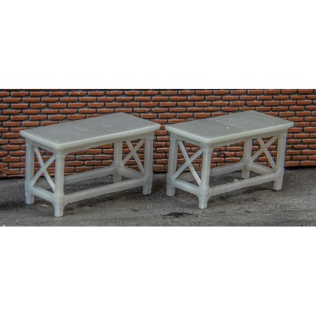 Metal-type Workshop Benches - TT:120 Scale (Pack of 4)