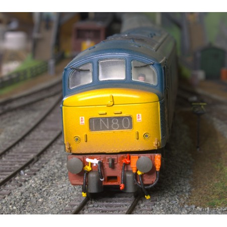 Detailed Pipes and Cables for a Class 45/46 Locomotive - OO Gauge