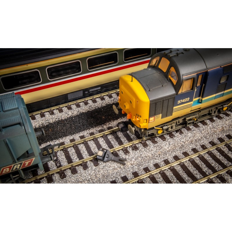 Hunt Couplings ELITE Multi Close Couplings for NEM Sockets