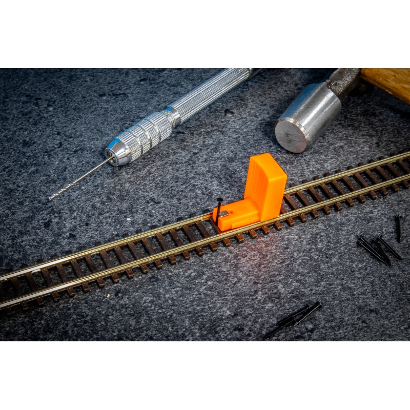 Track Pin Mate N Gauge Handy Track Laying Accessory