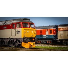 Hunt Magnetic Intermediate Couplings ELITE - Snow Ploughs for Bachmann Class 47 (pre-2022) - OO Gauge (1 Pair) - Unpainted (MP4)