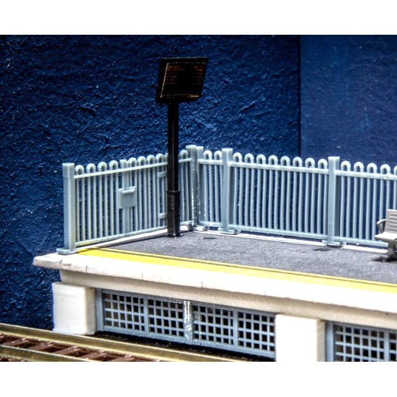 Platform Information Screens N Gauge (Pack of 4)