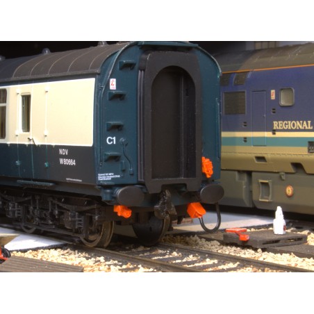 Detailed ETH Cables BUMPER Pack for 5 x Mk1 Coaches - OO Gauge