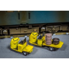 Workshop Electric Tugs - OO Gauge (Pack of 2)