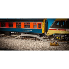 Concrete Cable Trough Trunking Raised Pack - OO Gauge (Pack Of 2)