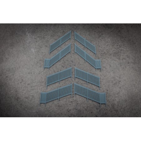 Palisade Fencing - Incline Section Pack of 8 (incl. 22deg and 45deg) - OO Gauge