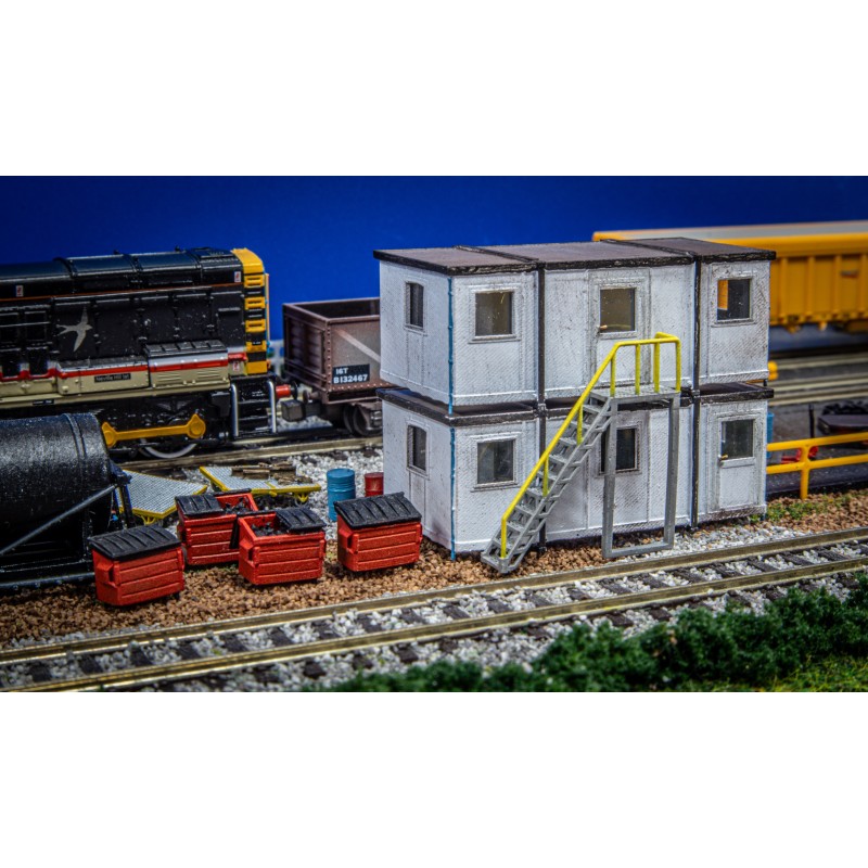 Portable Modular Stackable Buildings - Pack of 2 with Access Steps (N Gauge)