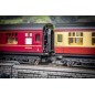 Hunt Magnetic Couplings ELITE - Close Couplings for Lima Coaches with Moulded Couplings - OO Gauge (MC9)