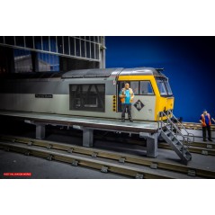 Concrete Depot Access Platforms Including Pipework & Steps (480mm Total length) - OO Gauge
