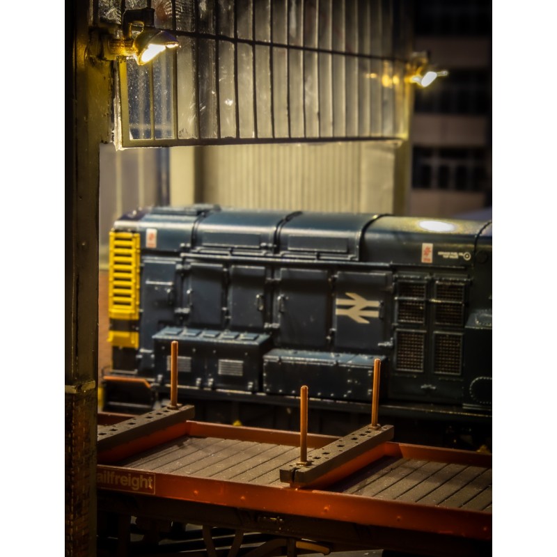 Detailed British Rail Depot Light Kit OO Gauge (Pack of 6)
