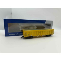 Dapol IOA Ballast Wagon - Network Rail Yellow