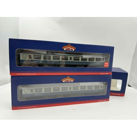 Bachmann mk2 TSO Two Coach Set Blue Grey Network South East