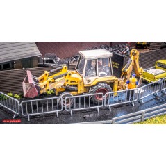Pedestrian Safety Barriers - OO Gauge (8 Pieces)